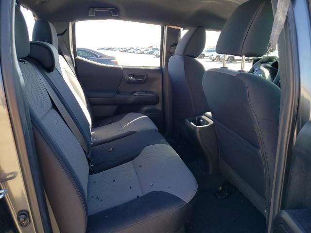 3TMAZ5CN7NM184761 - 2022 TOYOTA TACOMA DOUBLE CAB 灰色 照片 10