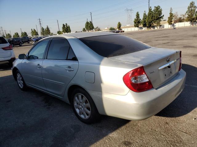 JTDBE32K720099607 - 2002 TOYOTA CAMRY LE SILVER photo 2