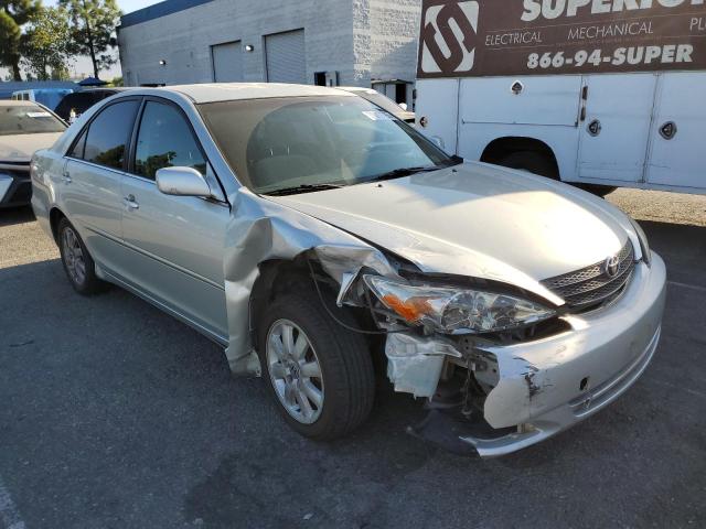 JTDBE32K720099607 - 2002 TOYOTA CAMRY LE SILVER photo 4