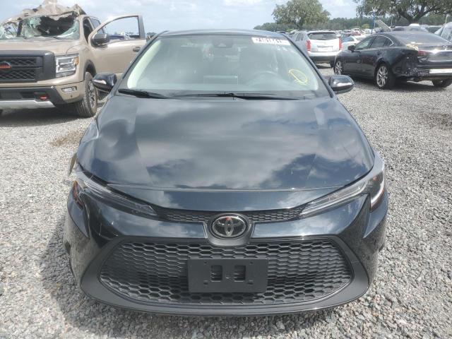 JTDEPMAE2MJ163882 - 2021 TOYOTA COROLLA LE BLACK photo 5