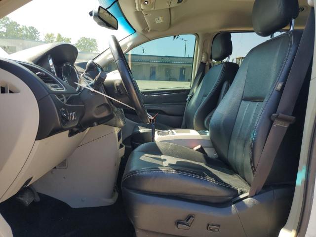 2C4RC1BG4GR299118 - 2016 CHRYSLER TOWN & COU TOURING WHITE photo 7