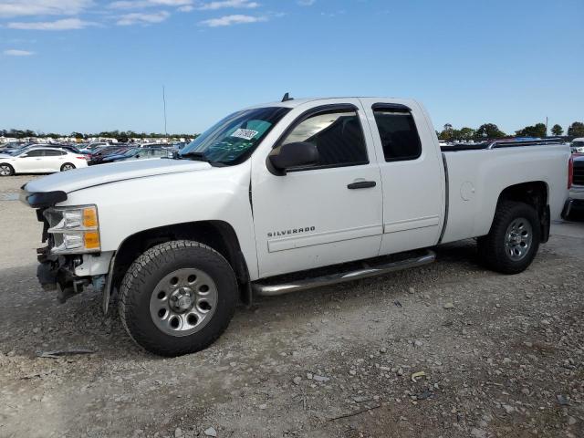 1GCRCREA4DZ125959 - 2013 CHEVROLET SILVERADO C1500  LS WHITE photo 1