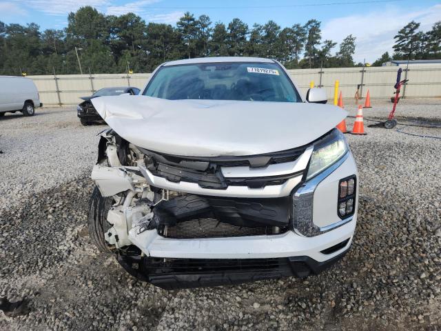 JA4APUAU5NU022367 - 2022 MITSUBISHI OUTLANDER ES WHITE photo 5