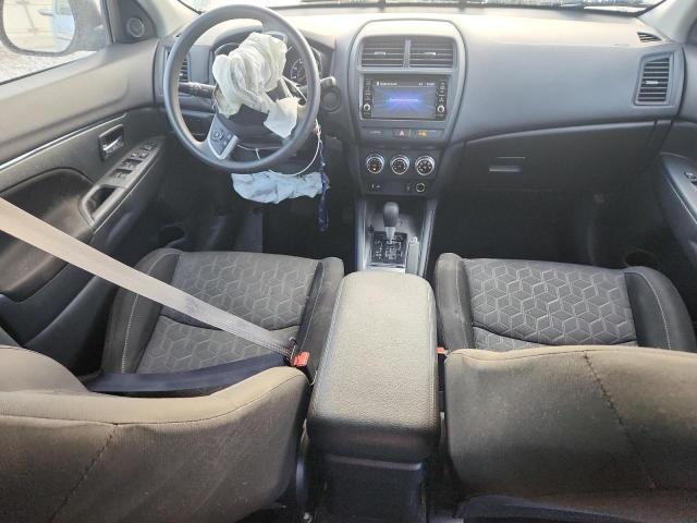 JA4APUAU5NU022367 - 2022 MITSUBISHI OUTLANDER ES WHITE photo 8