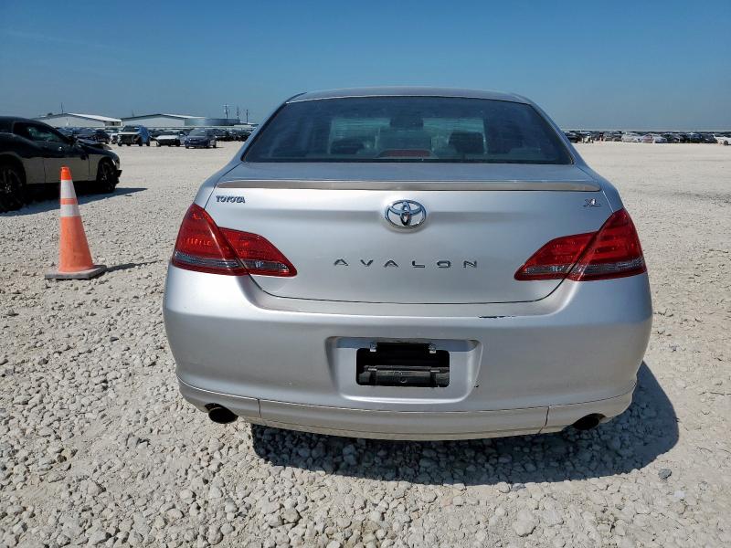 4T1BK36B58U321724 - 2008 TOYOTA AVALON XL ვერცხლისფერი ფოტო 6