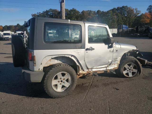 1J4GA2D19AL174198 - 2010 JEEP WRANGLER SPORT 银色 照片 3