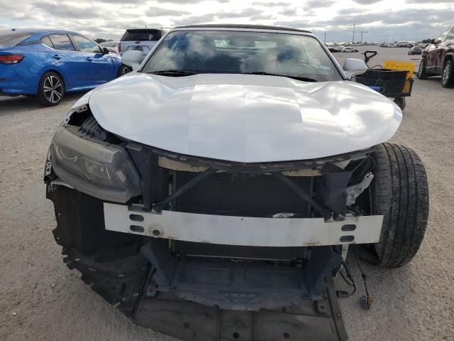 1G1FB3DX8J0132592 - 2018 CHEVROLET CAMARO LT WHITE photo 5