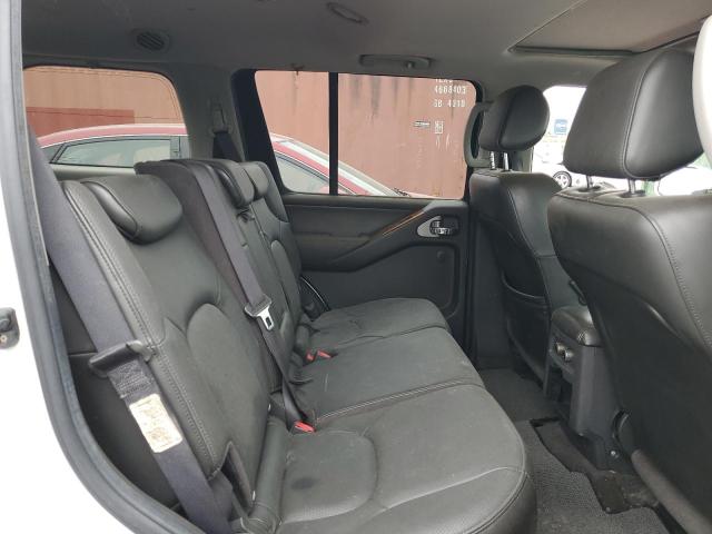 5N1AR18WX5C704426 - 2005 NISSAN PATHFINDER LE 白色 照片 11