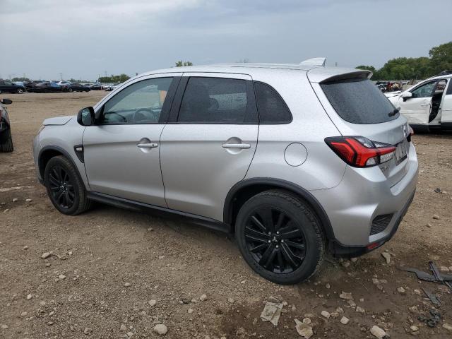 JA4ARUAU6NU002378 - 2022 MITSUBISHI OUTLANDER ES SILVER photo 2