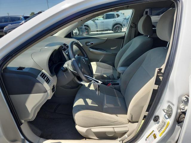 1NXBU4EE7AZ235204 - 2010 TOYOTA COROLLA BASE თეთრი ფოტო 7