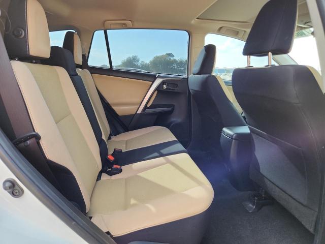 JTMWFREV4HD102486 - 2017 TOYOTA RAV4 XLE WHITE photo 11