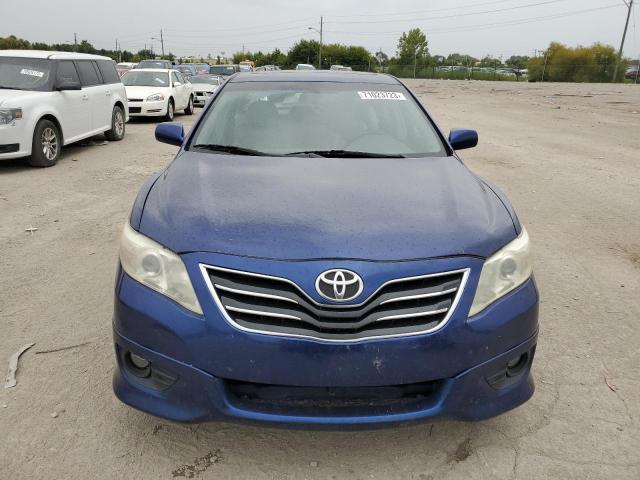 4T1BF3EK5BU653806 - 2011 TOYOTA CAMRY BASE BLUE photo 5