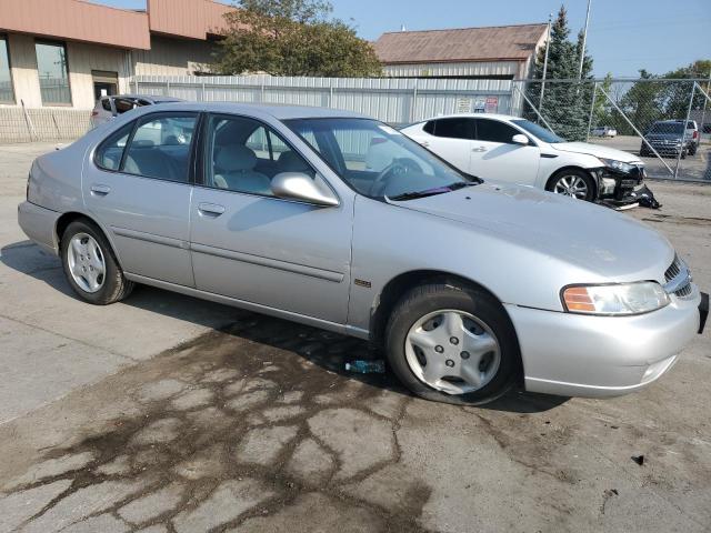 1N4DL01D51C170144 - 2001 NISSAN ALTIMA XE SILVER photo 4