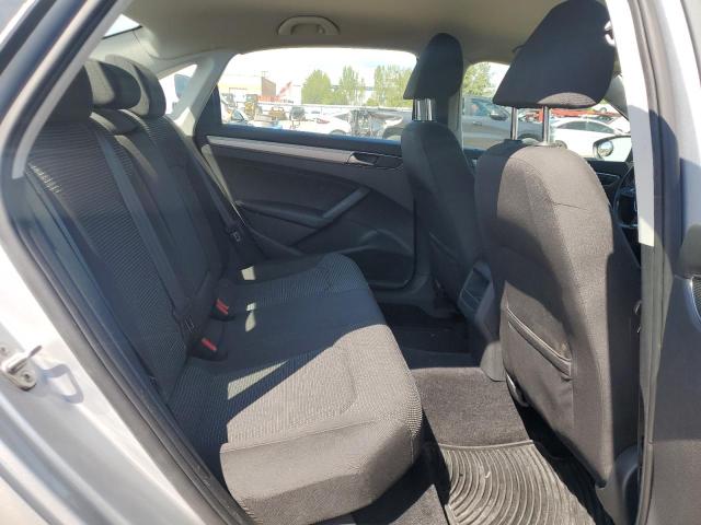 1VWAA7A31JC028194 - 2018 VOLKSWAGEN PASSAT S Gümüş foto 10
