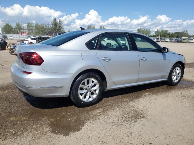 1VWAA7A31JC028194 - 2018 VOLKSWAGEN PASSAT S Gümüş foto 3