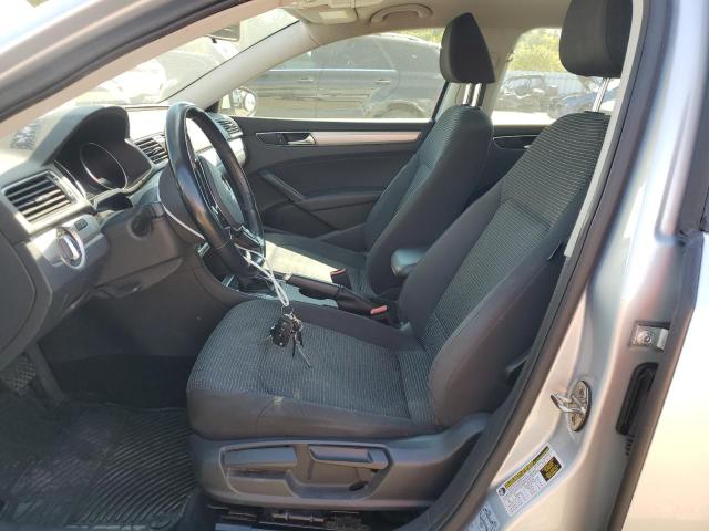 1VWAA7A31JC028194 - 2018 VOLKSWAGEN PASSAT S Gümüş foto 7
