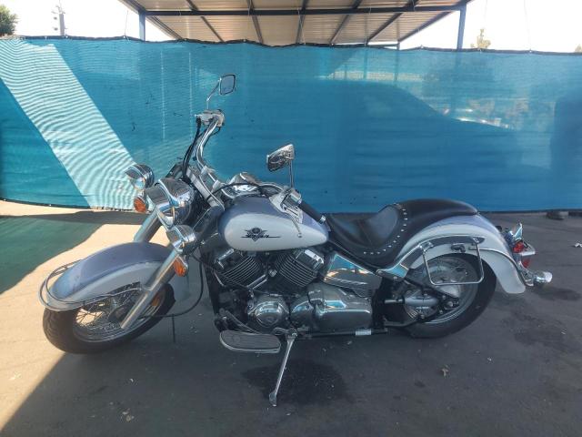 JYAVM01Y52A006447 - 2002 YAMAHA XVS65 BASE TWO TONE photo 3