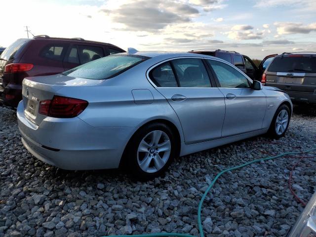 WBAXH5C56CDW07171 - 2012 BMW 528 XI SILVER photo 3