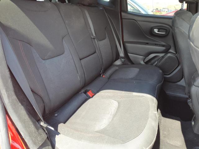 ZACNJDC10NPN86289 - 2022 JEEP RENEGADE TRAILHAWK RED photo 11