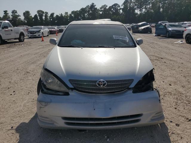 4T1BF32K92U022576 - 2002 TOYOTA CAMRY LE SILVER photo 5