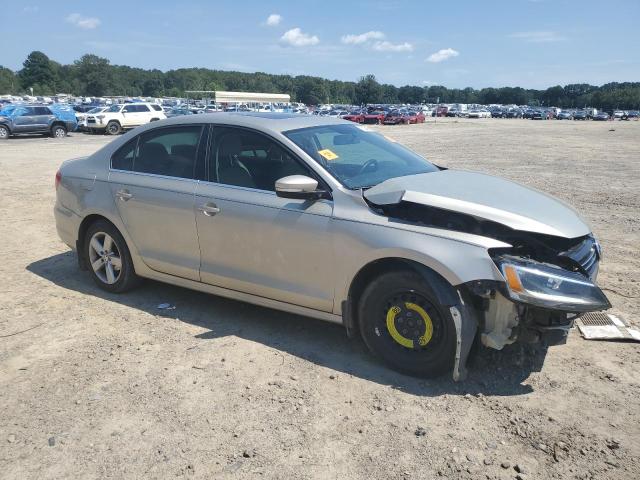 3VWLL7AJXEM264039 - 2014 VOLKSWAGEN JETTA TDI 棕色 照片 4