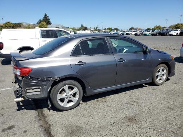 2T1BU4EE2DC985907 - 2013 TOYOTA COROLLA BASE Boz foto 3