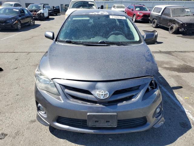 2T1BU4EE2DC985907 - 2013 TOYOTA COROLLA BASE Boz foto 5