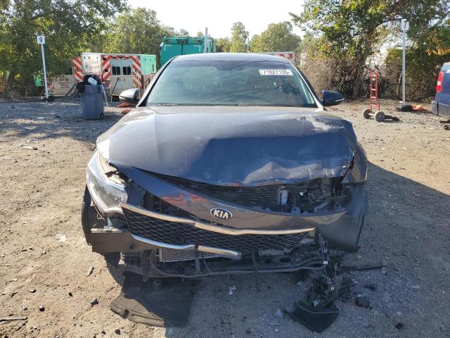 KNAGT4L36J5213524 - 2018 KIA OPTIMA LX GRAY photo 5
