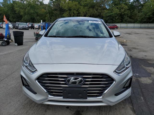5NPE24AF3KH801974 - 2019 HYUNDAI SONATA SE SILVER photo 5