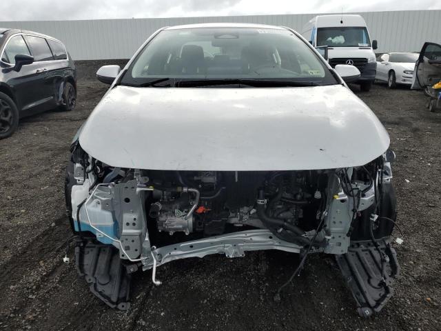 JTDBCMFE7R3067913 - 2024 TOYOTA COROLLA LE ვერცხლისფერი ფოტო 5