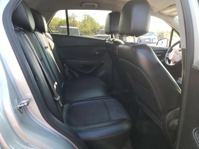 KL7CJLSB8JB585293 - 2018 CHEVROLET TRAX 1LT 银色 照片 11