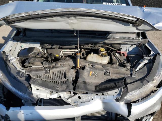 KL7CJLSB8JB585293 - 2018 CHEVROLET TRAX 1LT 银色 照片 12