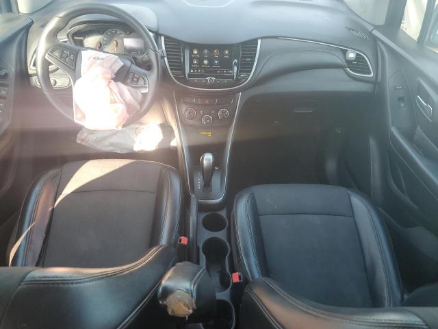 KL7CJLSB8JB585293 - 2018 CHEVROLET TRAX 1LT 银色 照片 8