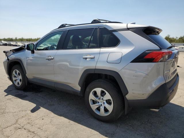2T3K1RFVXLC046045 - 2020 TOYOTA RAV4 LE SILVER photo 2