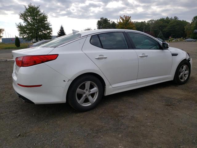 5XXGM4A79FG437167 - 2015 KIA OPTIMA LX WHITE photo 3