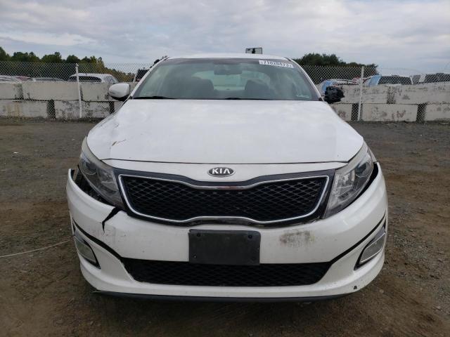 5XXGM4A79FG437167 - 2015 KIA OPTIMA LX WHITE photo 5