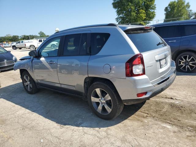 1C4NJCEA6GD720265 - 2016 JEEP COMPASS LATITUDE SILVER photo 2