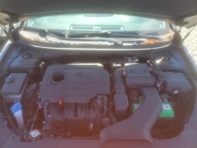 5NPE24AF4JH625029 - 2018 HYUNDAI SONATA SE BLACK photo 11