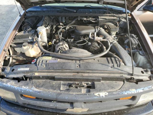 1GNDT13W9V2164896 - 1997 CHEVROLET BLAZER BROWN photo 12