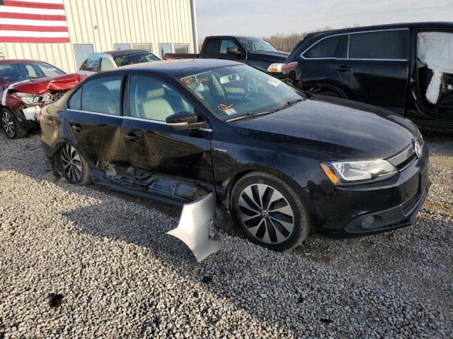 3VW637AJ5DM225189 - 2013 VOLKSWAGEN JETTA HYBRID BLACK photo 4