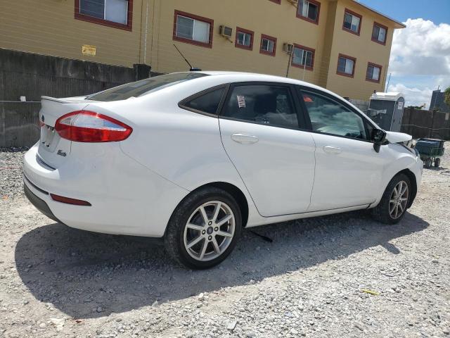 3FADP4BJ1KM128165 - 2019 FORD FIESTA SE WHITE photo 3
