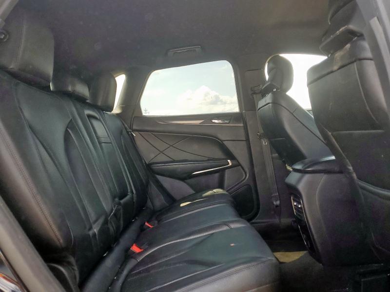 5LMCJ1A90FUJ28147 - 2015 LINCOLN MKC BLACK photo 11