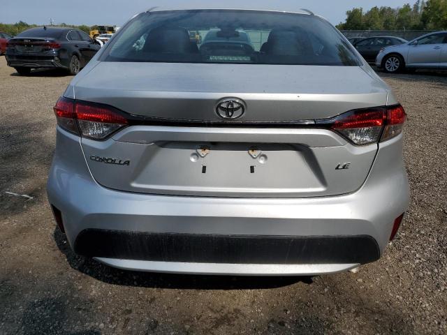 5YFBPMBE0NP293366 - 2022 TOYOTA COROLLA LE SILVER photo 6