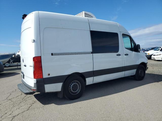 W1W4NBHY6PT148479 - 2023 MERCEDES-BENZ SPRINTER 2500 WHITE photo 3