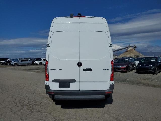 W1W4NBHY6PT148479 - 2023 MERCEDES-BENZ SPRINTER 2500 WHITE photo 6