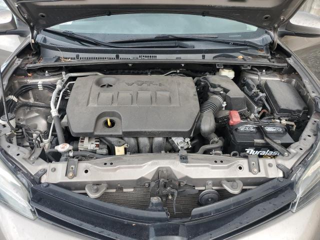 5YFBURHE9JP780475 - 2018 TOYOTA COROLLA L GRAY photo 11