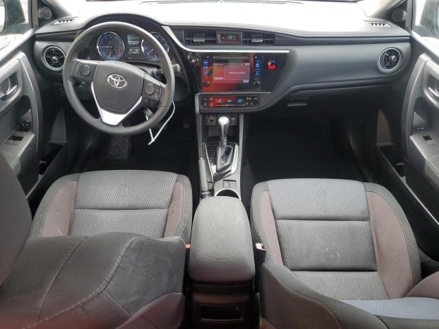 5YFBURHE9JP780475 - 2018 TOYOTA COROLLA L GRAY photo 8