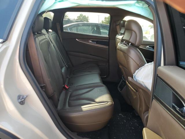 2LMTJ8LR0GBL55813 - 2016 LINCOLN MKX RESERVE 米色 照片 11