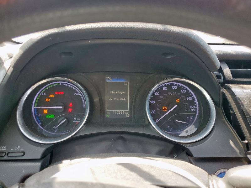 4T1C31AK2LU012752 - 2020 TOYOTA CAMRY LE SILVER photo 9