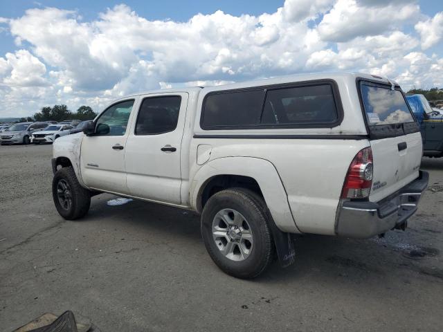 3TMLU4EN2DM118423 - 2013 TOYOTA TACOMA DOUBLE CAB 白色 照片 2